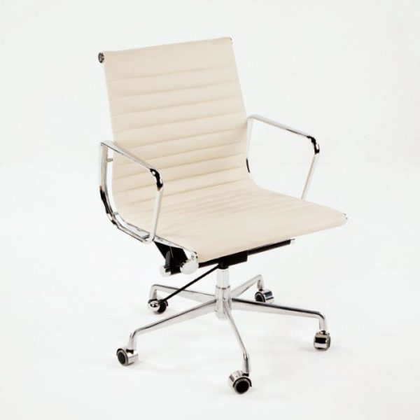 77115/00 Silla de despacho de diseño piel blanco roto regulable en altura