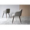 34IH005C Silla con reposabrazos diseño Art Decó tapizado beige y gris y patas madera y metal - Imagen 3