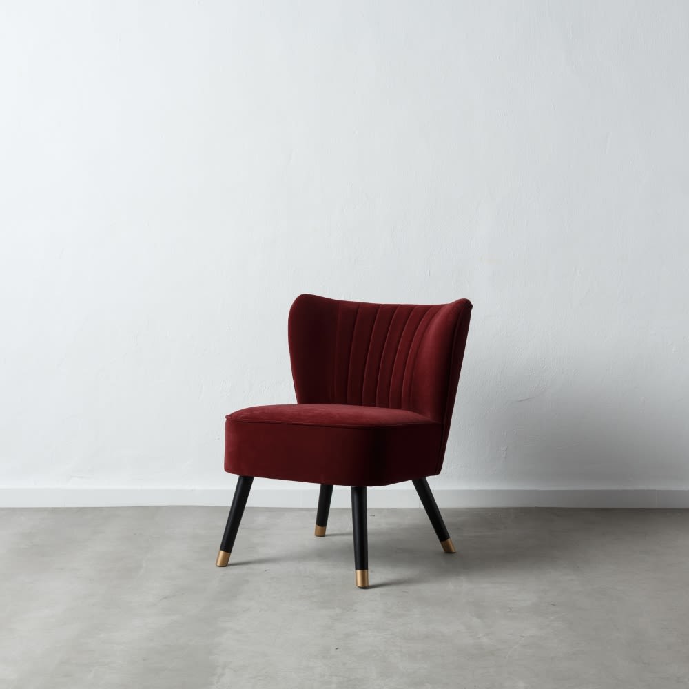 153249 Sillón de diseño vintage Art Decó terciopelo rojo con patas negro y oro