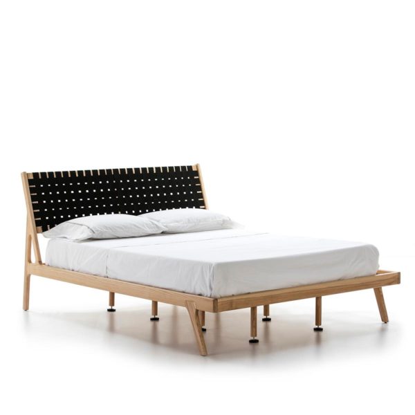 15755/00 Cama de diseño nórdico 157X205 madera de fresno y entrelazado negro