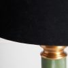 Lámpara de sobremesa diseño clásico art decó aluminio color verde y dorado y pantalla cónica color negro3