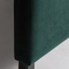 Cabecero de cama de diseño vintage tapizado terciopelo color verde con costuras verticales 3