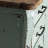 Mesita de noche de diseño clásico provenzal madera de olmo natural y azul con efecto envejecido tiradores metal6