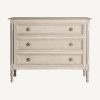 Cómoda de diseño clásico provenzal PISEK 110 madera de mango blanco roto decapado con 3 cajones y tallas florales