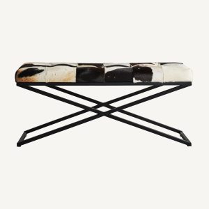 Pie de cama de diseño vintage TRIM 105 cuero blanco y negro con patas cruzadas en hierro color negro