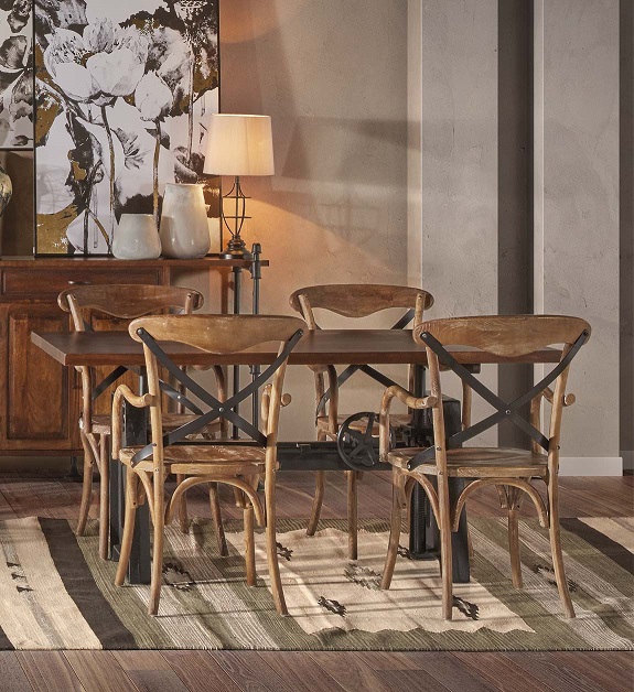 Silla con reposabrazos diseño vintage inspiración Thonet madera de roble y cruz respaldo hierro color negro 4