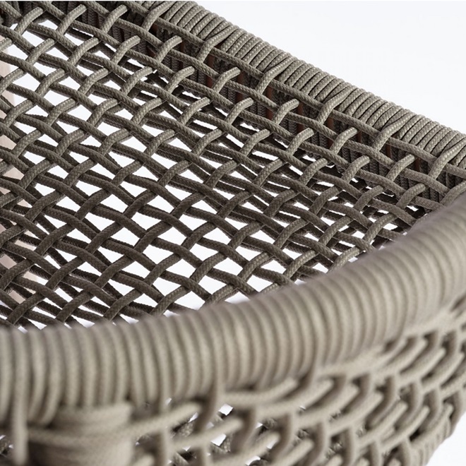 IBIZA-T Silla con reposabrazos para exterior diseño vintage madera eucalipto gris y cuerda color topo