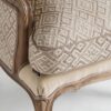 35396 Sillón de diseño clásico TULLE madera de mango y tapizado beige patrón de rombos