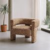 615421 Sillón de diseño moderno tapizado totalmente tela caqui formas geométricas