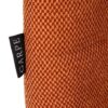 498003 Silla de diseño moderno tapizado naranja costuras cuadrícula y patas metal negro