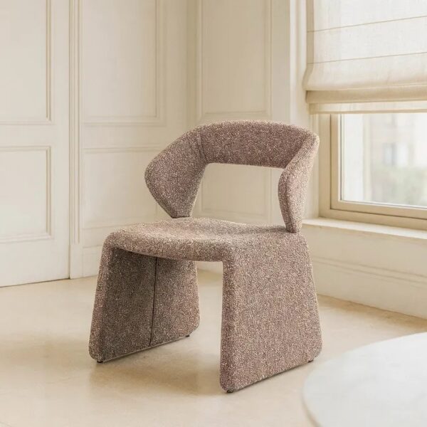 615378 Silla de diseño moderno tapizado total tela tonos beige tipo bouclé