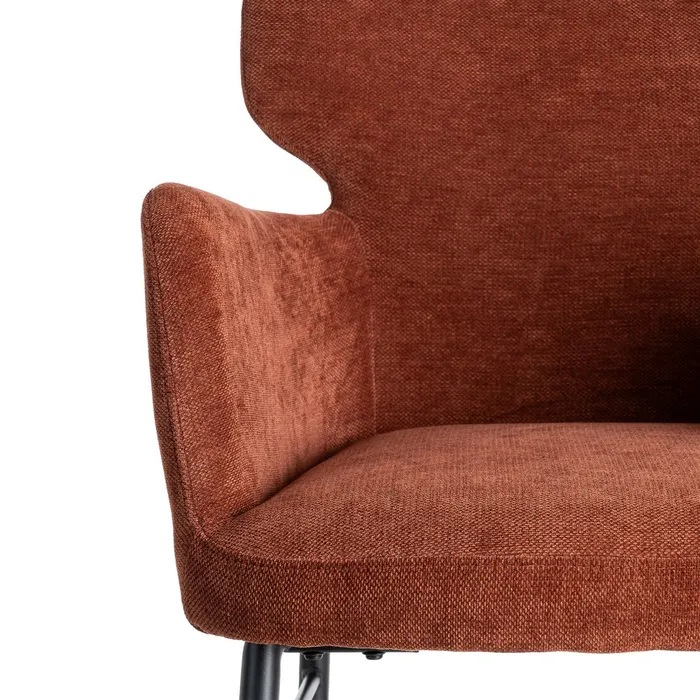 615386 Silla con reposabrazos de diseño moderno tapizado burdeos y patas metal negro