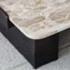 34JE25897 Mesa de centro cuadrada de diseño 90 mármol y metal óxido texturizado - Imagen 3