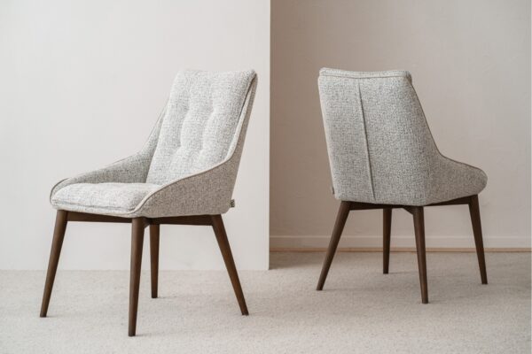 34DF2445BW Silla de diseño moderno MIA tapizado gris patas madera