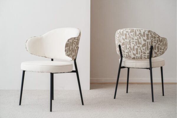 34DF2572B Silla de diseño moderno CLOE tapizado beige y piedra geométrico