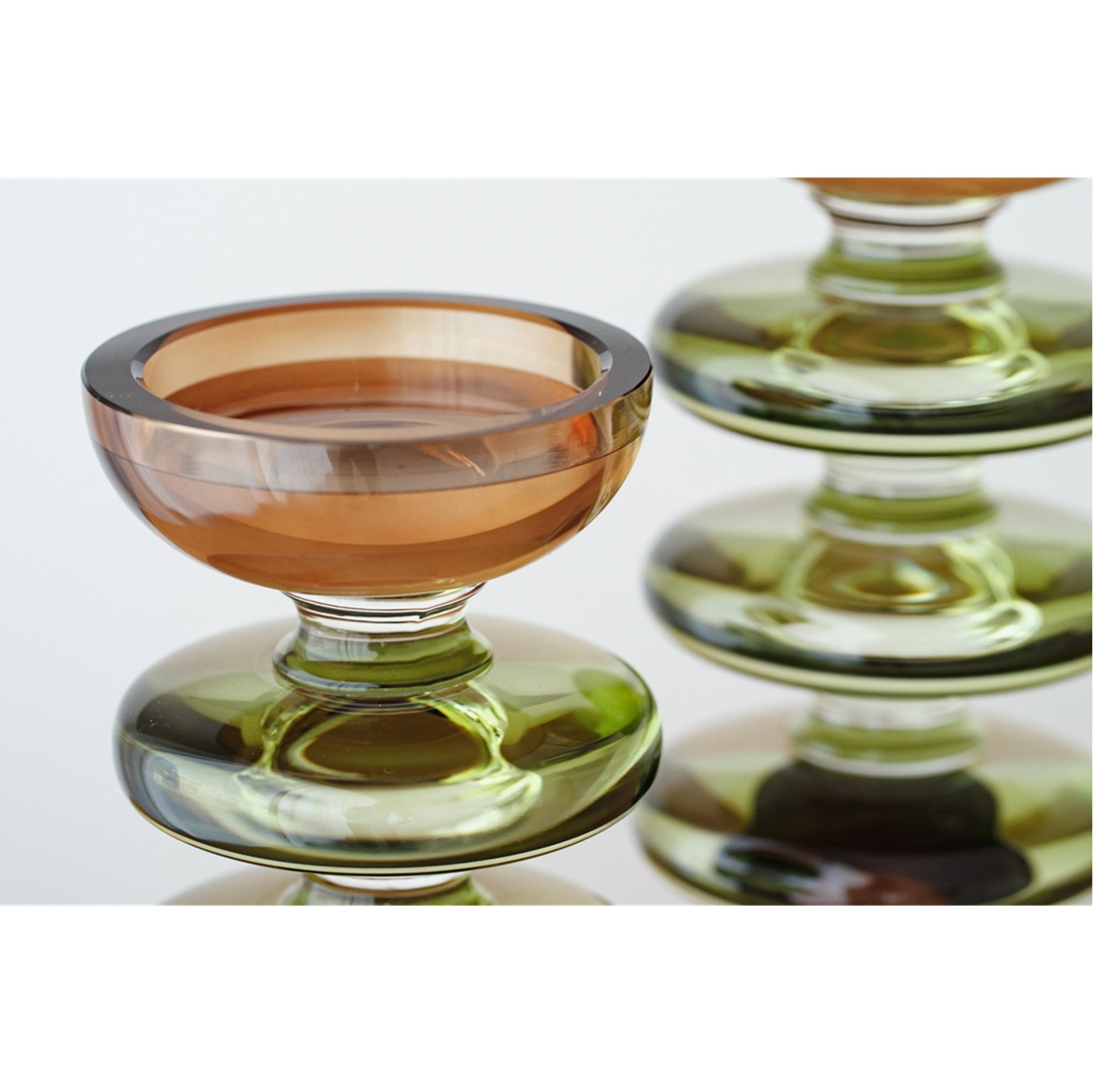 34PH25073 Set de 2 candelabros diseño moderno cristal ámbar y verde