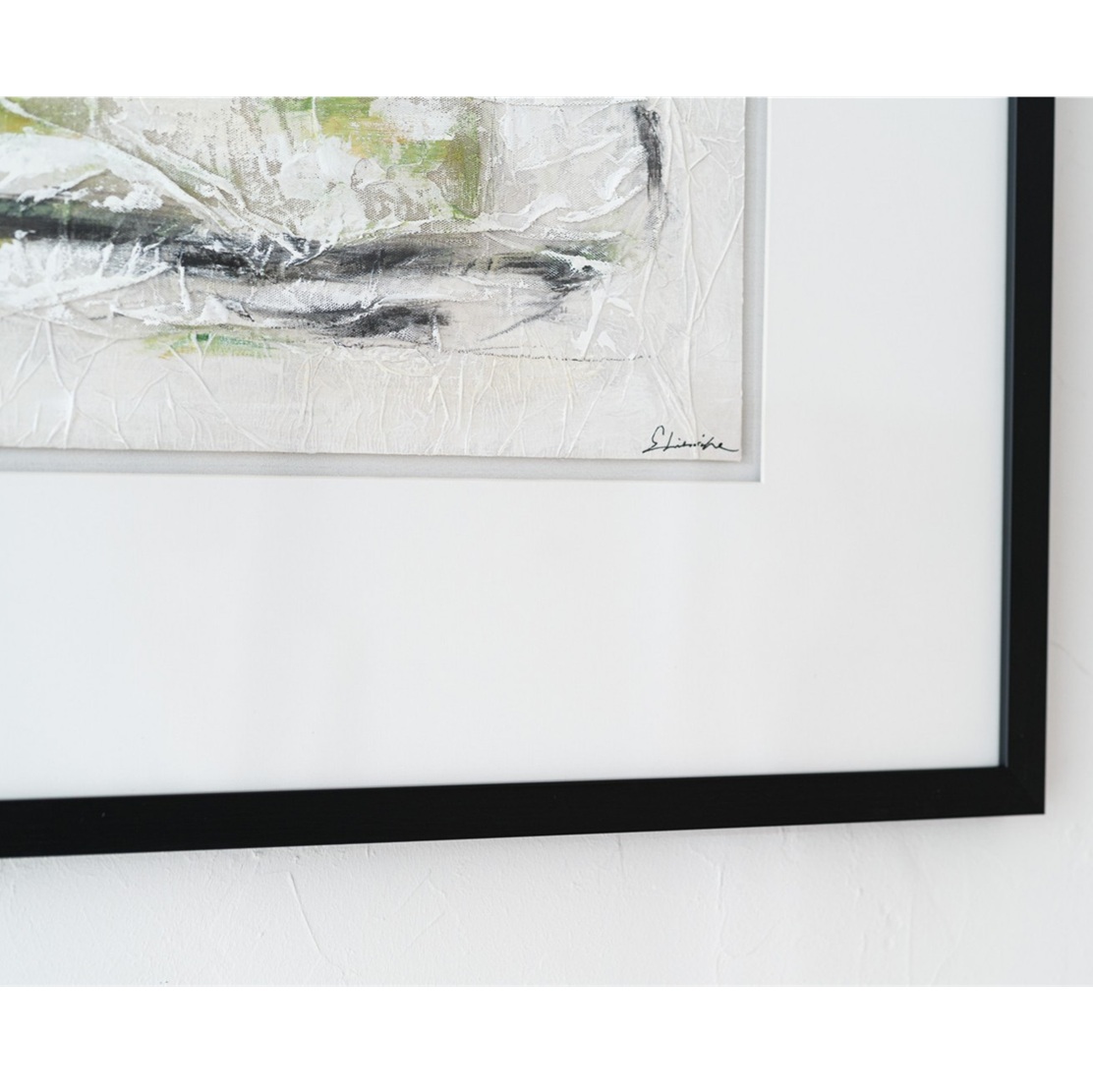 34SI25361 Cuadro abstracto ABSTRACCION EN LINO N1 tonos beige, gris y verde marco negro